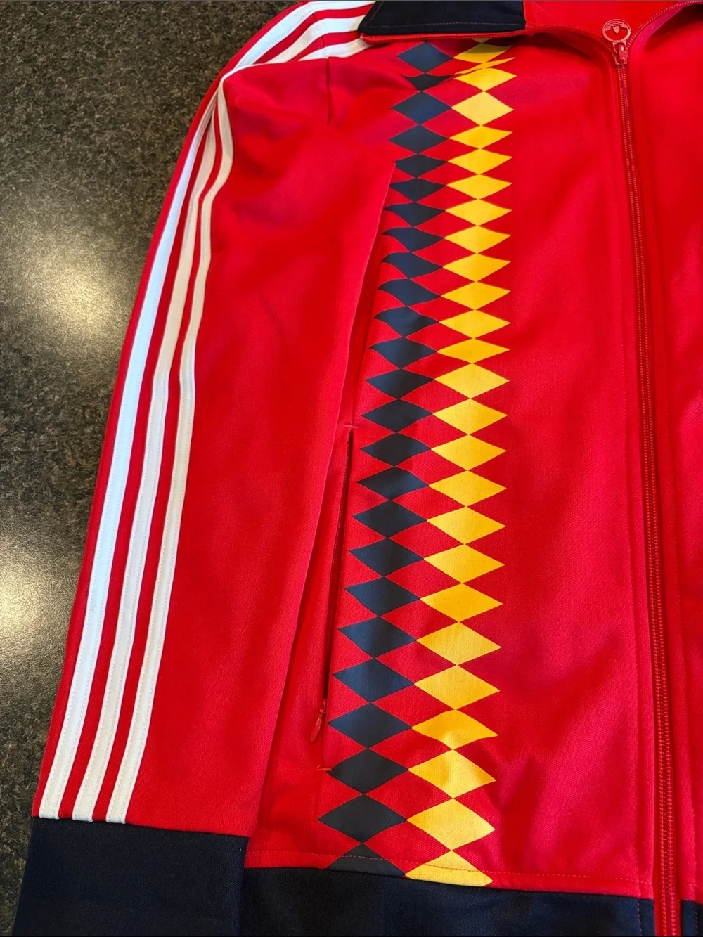 adidas men’s Large Retro Spain Red Track Jacket with Navy & Yellow Crest Accents